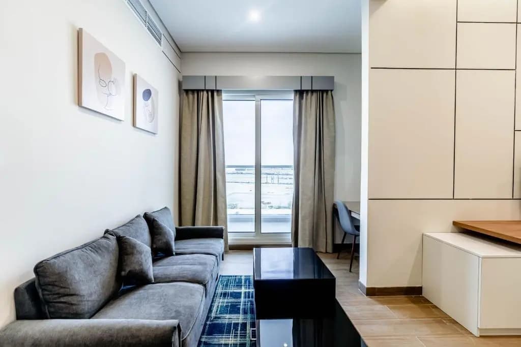 Resivation Hotel - photo 3
