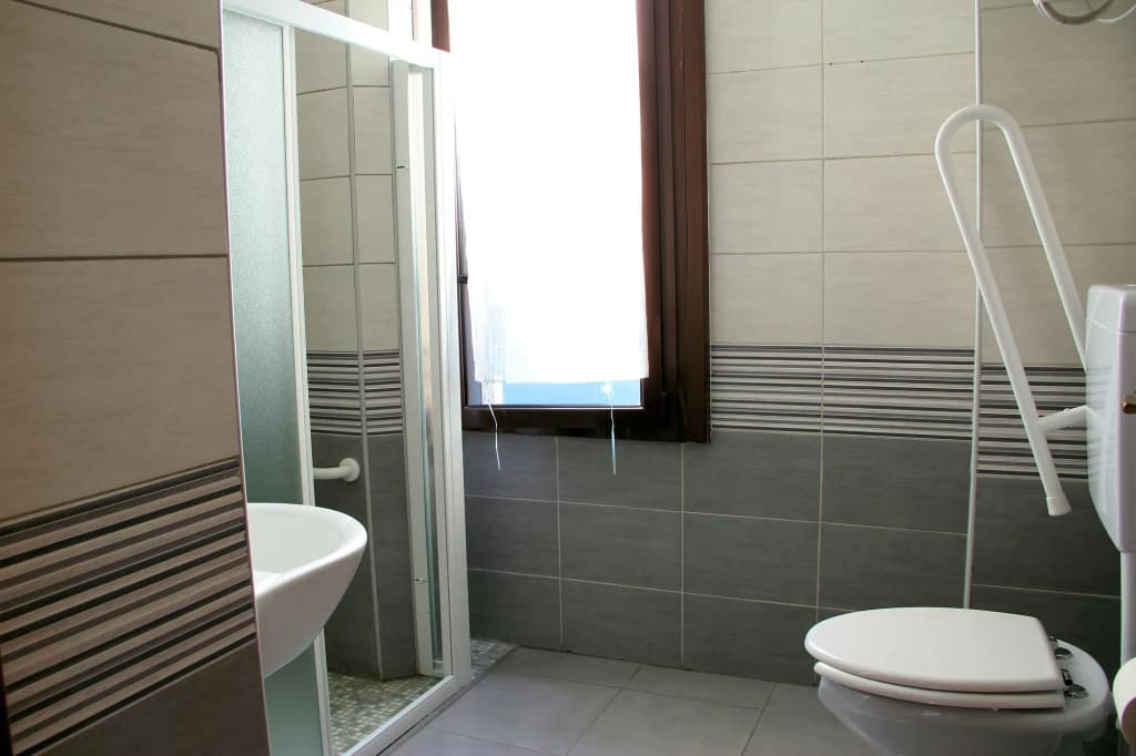 Guest House Brianza Room - photo 26