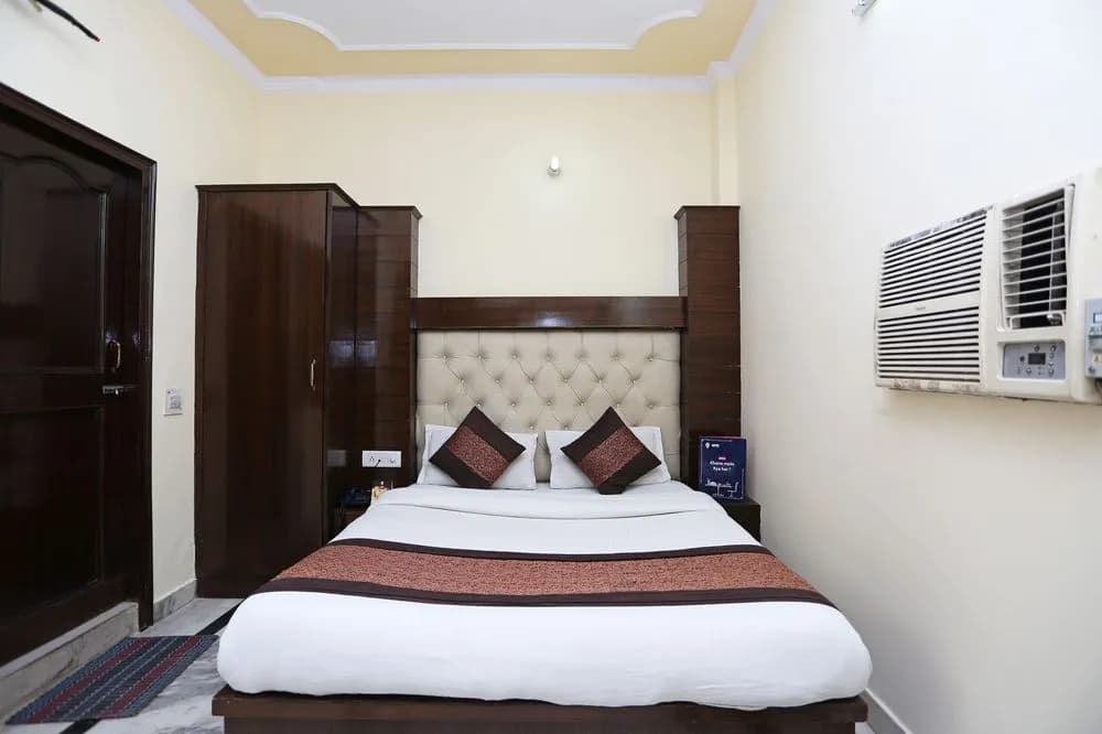 OYO 6124 Lord Krishna Dx Inn - photo 4