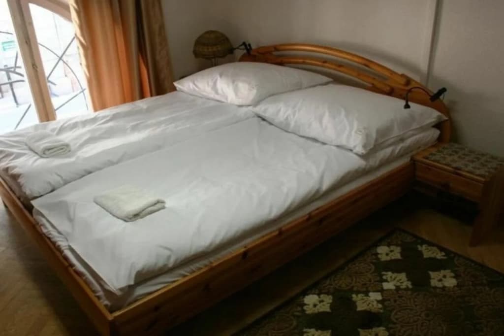 Walking Bed Budapest Hostel - photo 4