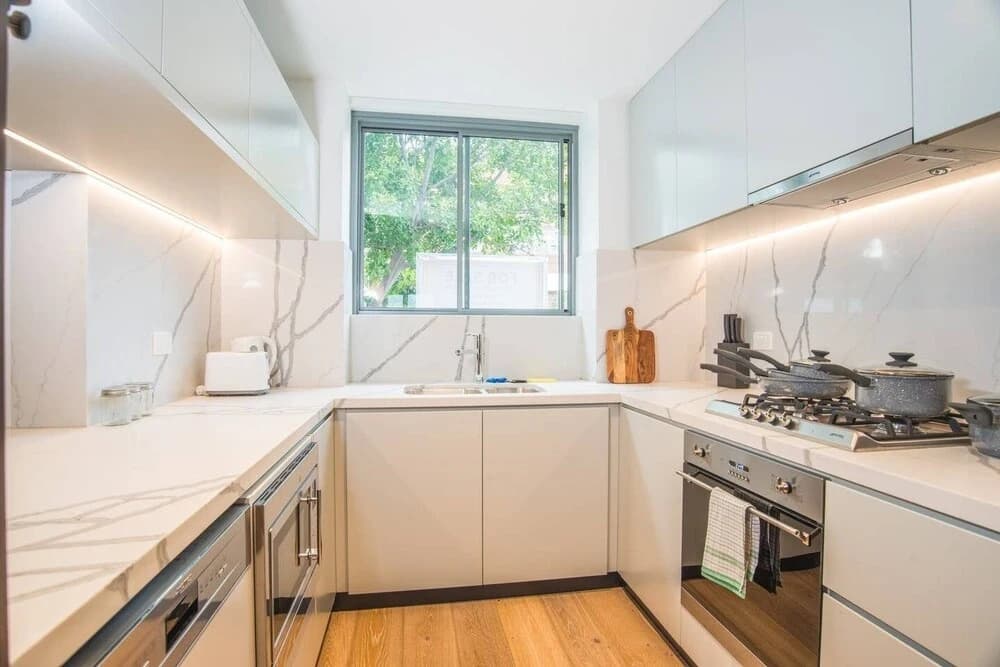 Amazing 3beds3bath Townhouse@rosebery - photo 13