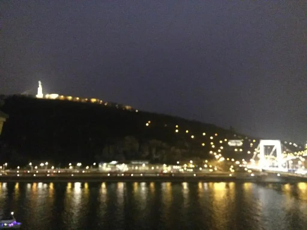 Riverside flat with King Castle view - photo 9
