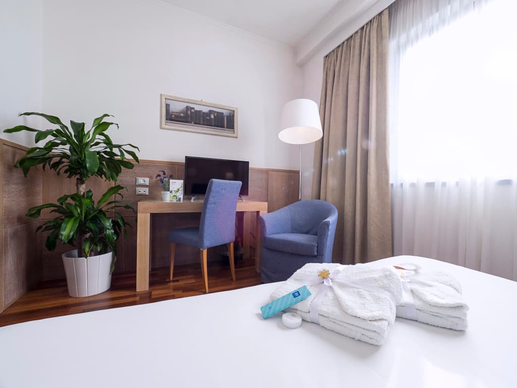 IH Hotels Firenze Business - photo 3