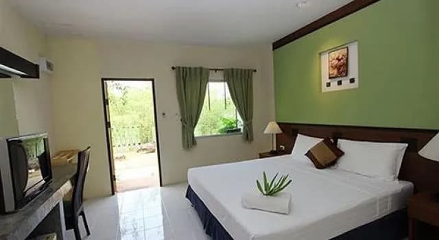 One-D House - photo 6
