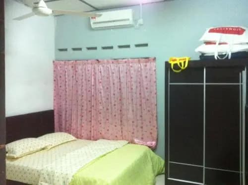 Nur Aisyah Homestay - photo 4