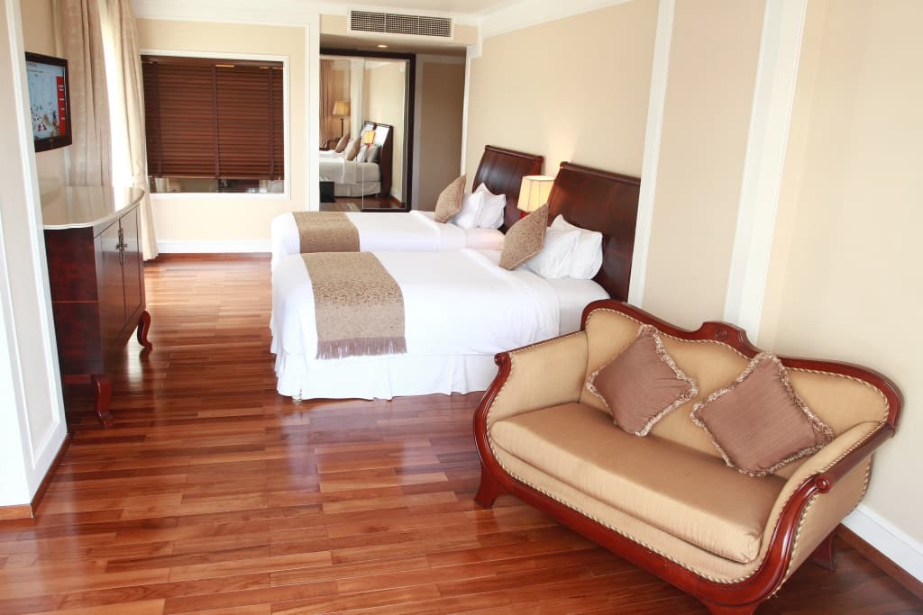Sunrise Nha Trang Beach Hotel & Spa - photo 4