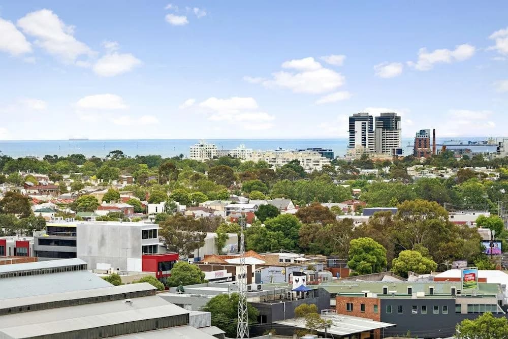 ZEE, 2BDR Southbank Apartment - photo 5