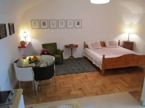 Toldi Apartman - photo 8