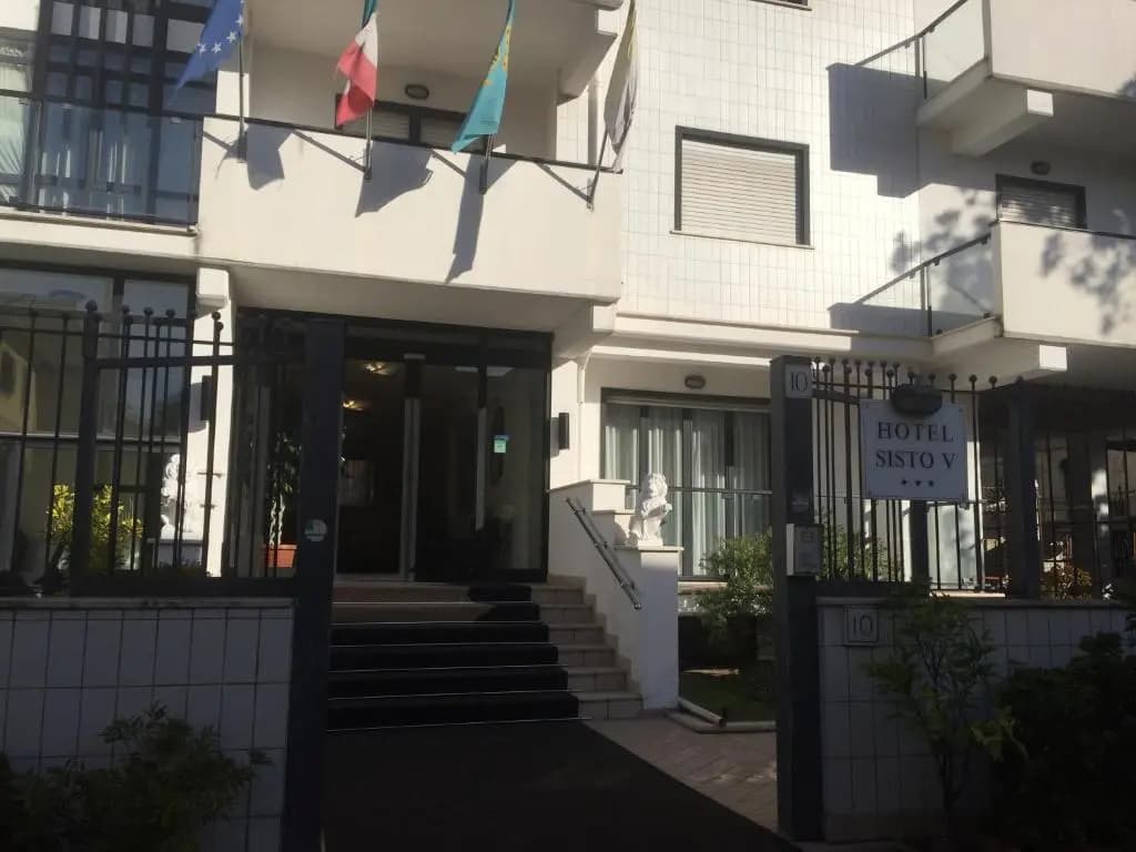 Hotel Sisto V - photo 5