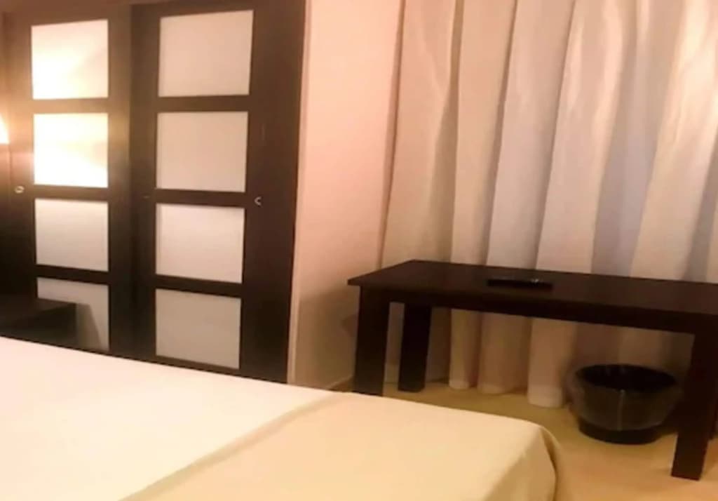 Ramblas Internacional Hotel - photo 5