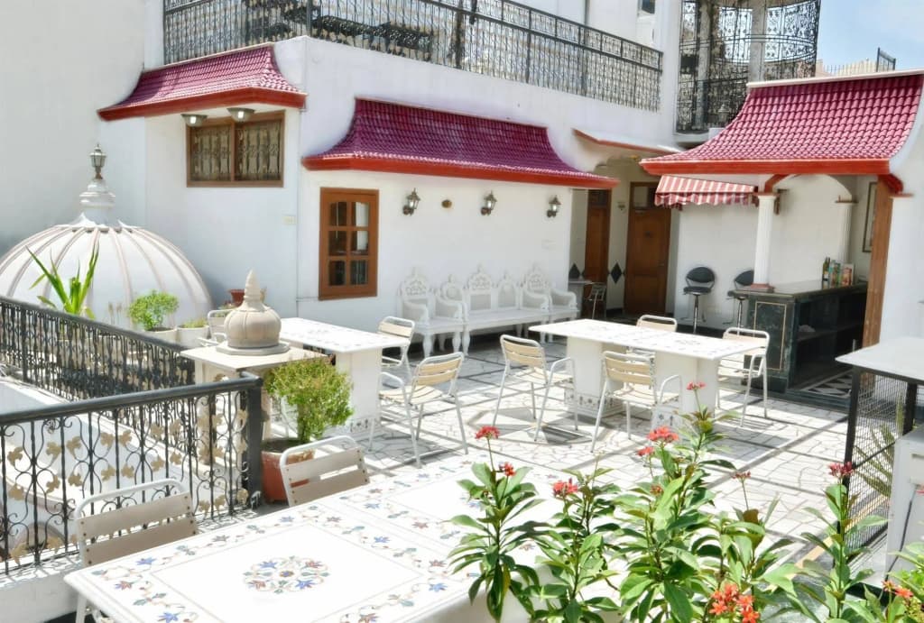Bajaj Indian Home Stay - photo 15