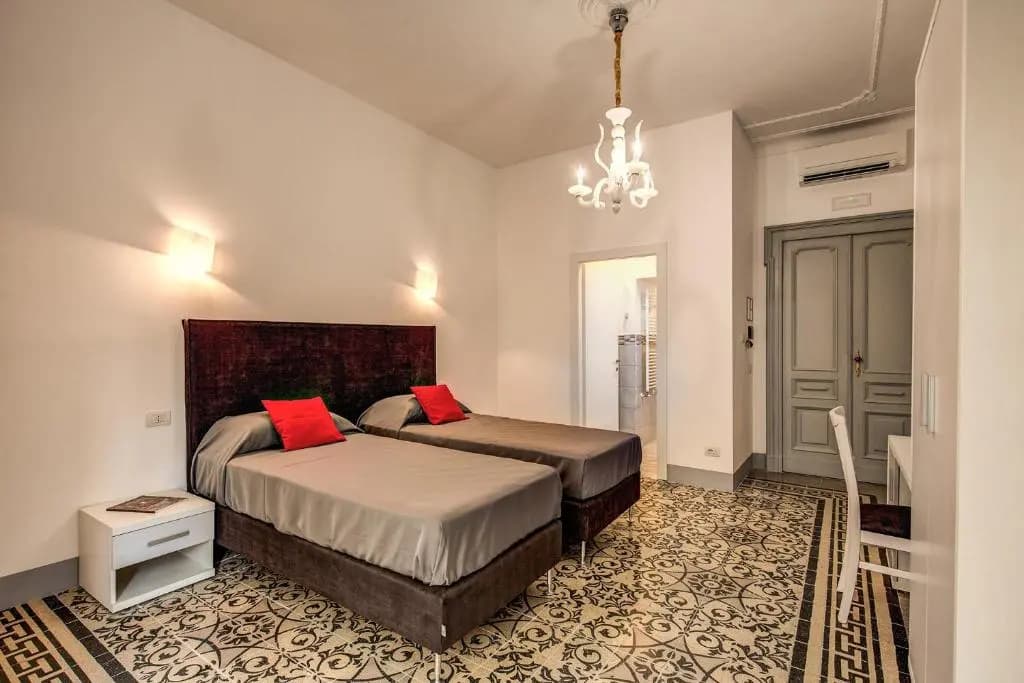 Feronia Guest House - photo 8