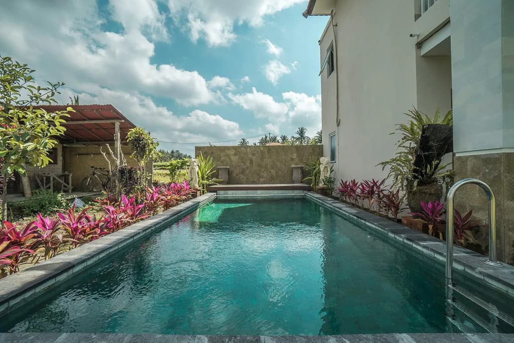 Putih DCarik Ubud - photo 14