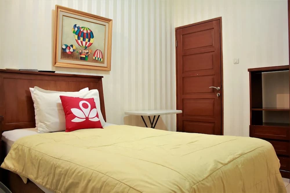 ZEN Rooms Setiabudi 9 - photo 22