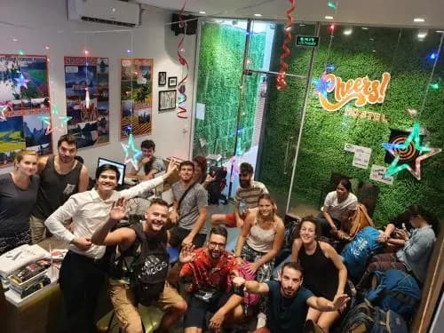 Vietnam Cheers Hostel - photo 20