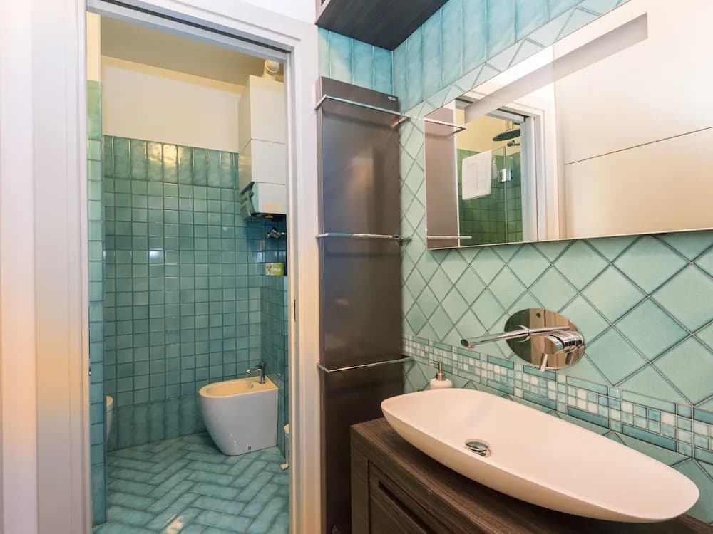 RSH Vatican Large Bright Apartment - photo 21