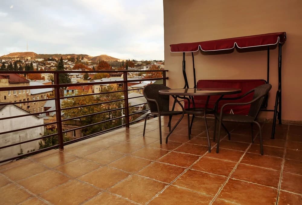 Hosthub old Tbilisi Apartment - photo 5