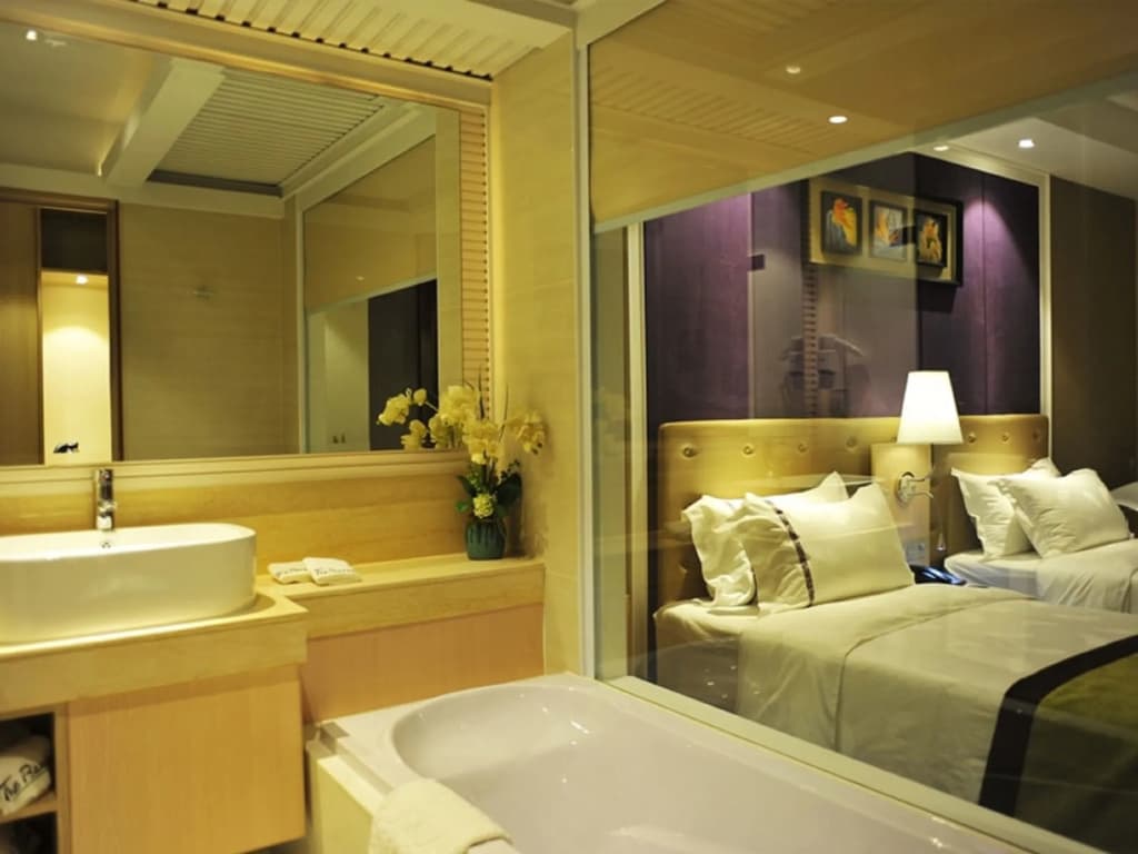 The Bazaar Hotel - photo 10