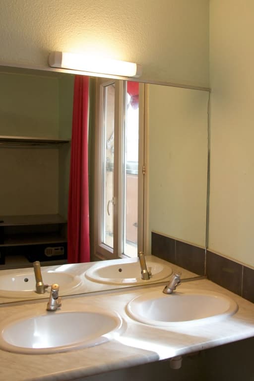Auberge Internationale des Jeunes - Hostel - photo 8