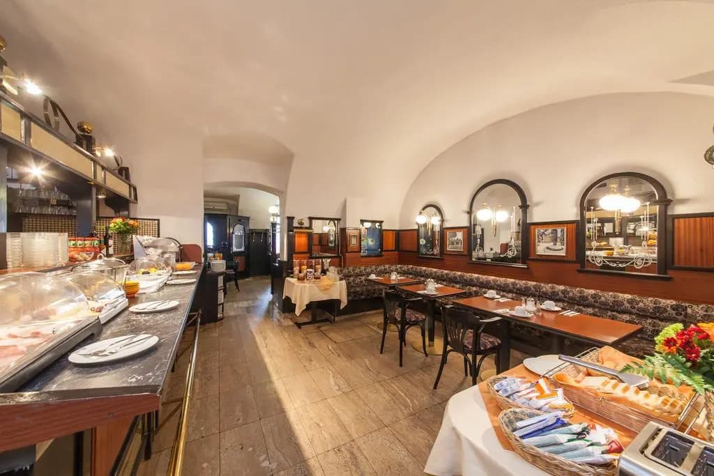 Novum Hotel Cristall Wien - photo 12
