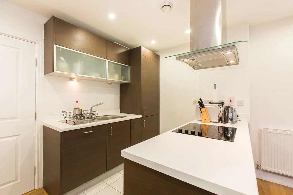 Two Bedroom Apartment Aldgate - photo 13