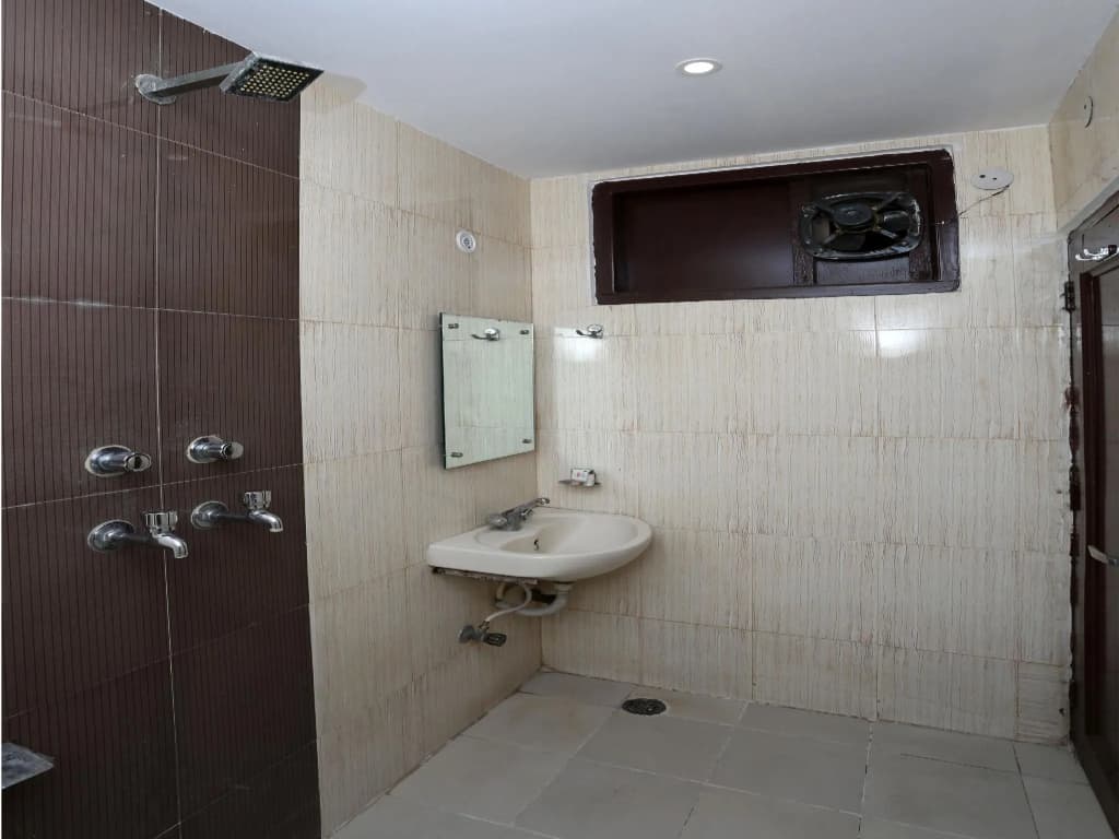OYO 3919 Hotel Sai Dham - photo 7