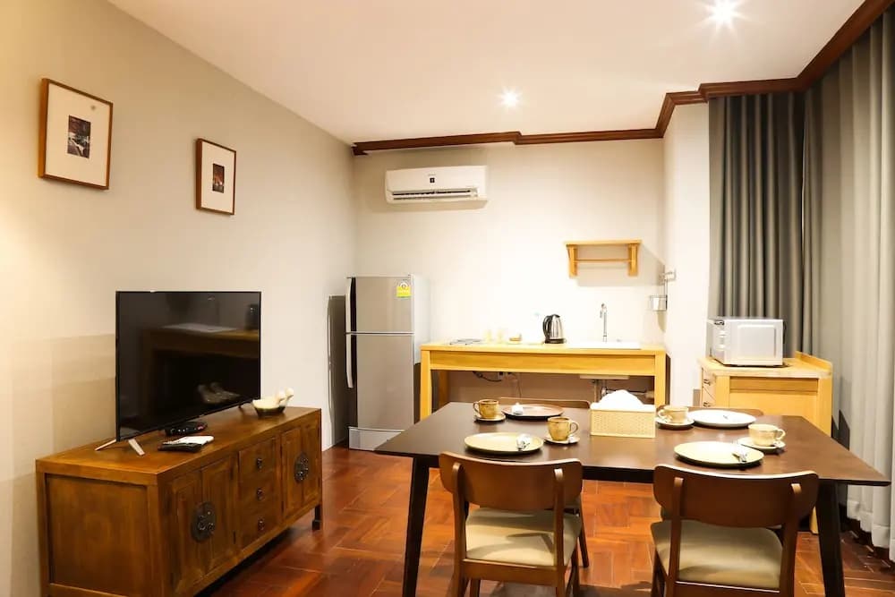 RoomQuest Thonglor - photo 22
