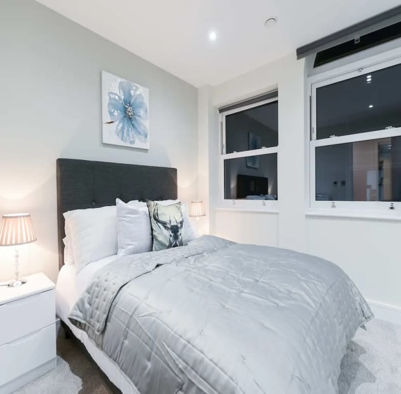 Ealing Studio Apartments - photo 4