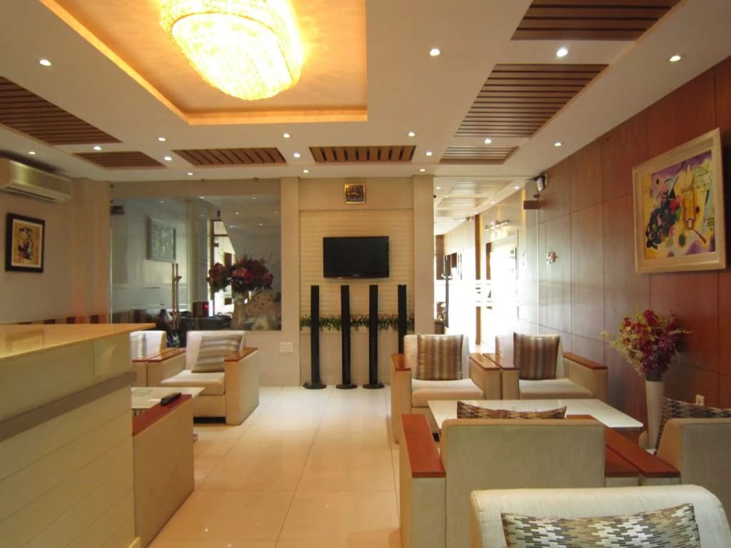 Van Ha Hotel - photo 2
