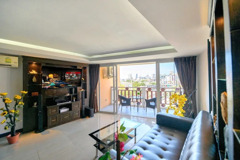 Royal Hill Resort Condotel - photo 3
