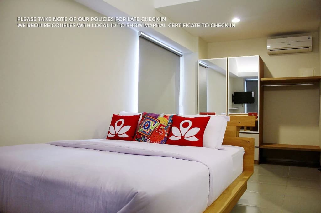 ZEN Rooms Patra Kuningan Syariah - photo 2