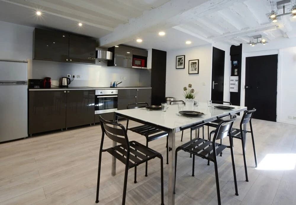 100 - Luxury 2 Bedroom - Beaubourg Marais - photo 5