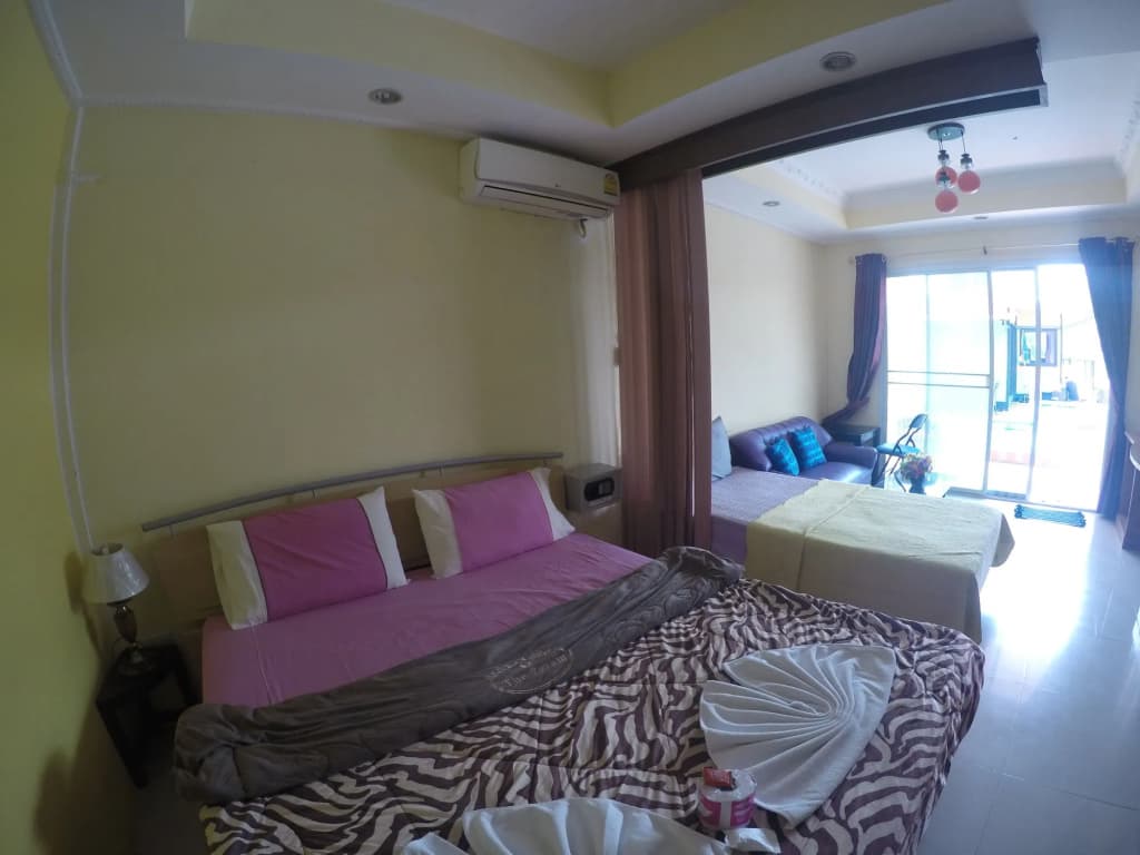 BB House Beach Residences - photo 3