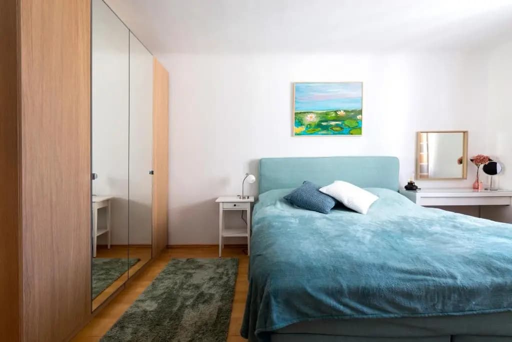 Apartment Rudolfsplatz Check in 15h to 22h Only - photo 3