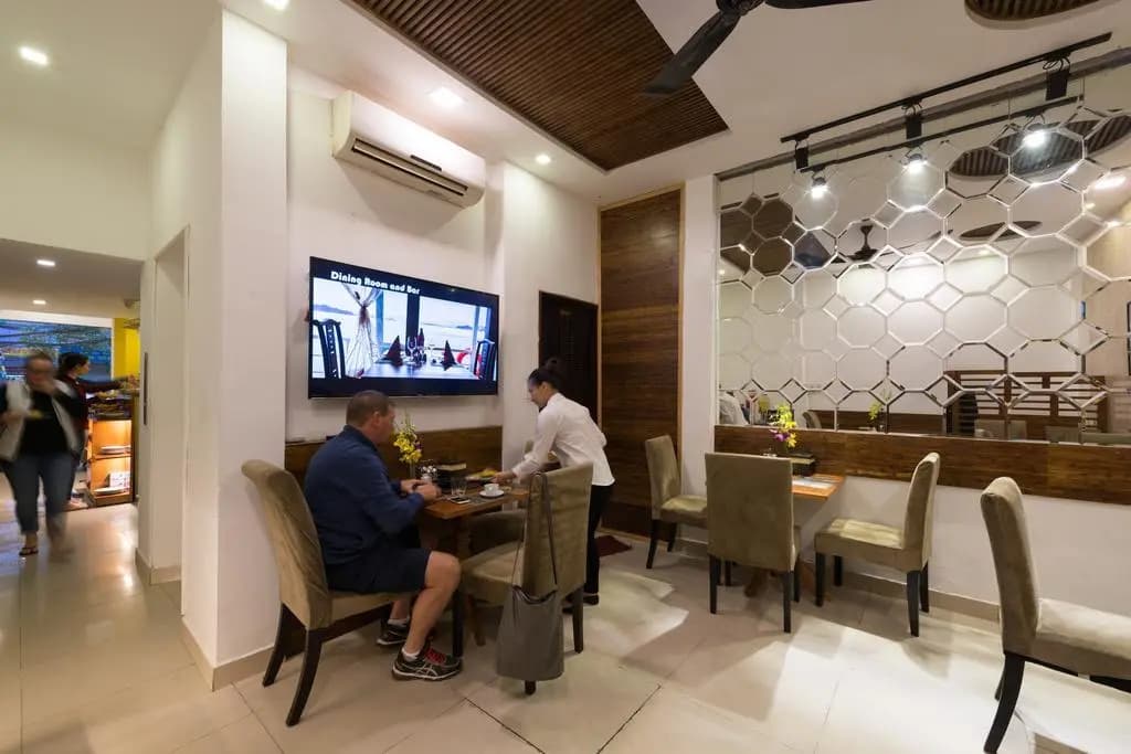 Splendid Star Suite Hotel - photo 16