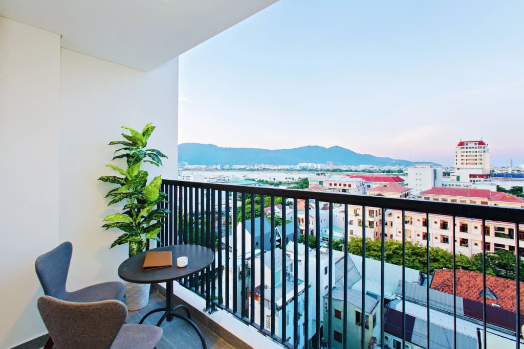 Zen Diamond Suites Hotel - photo 8