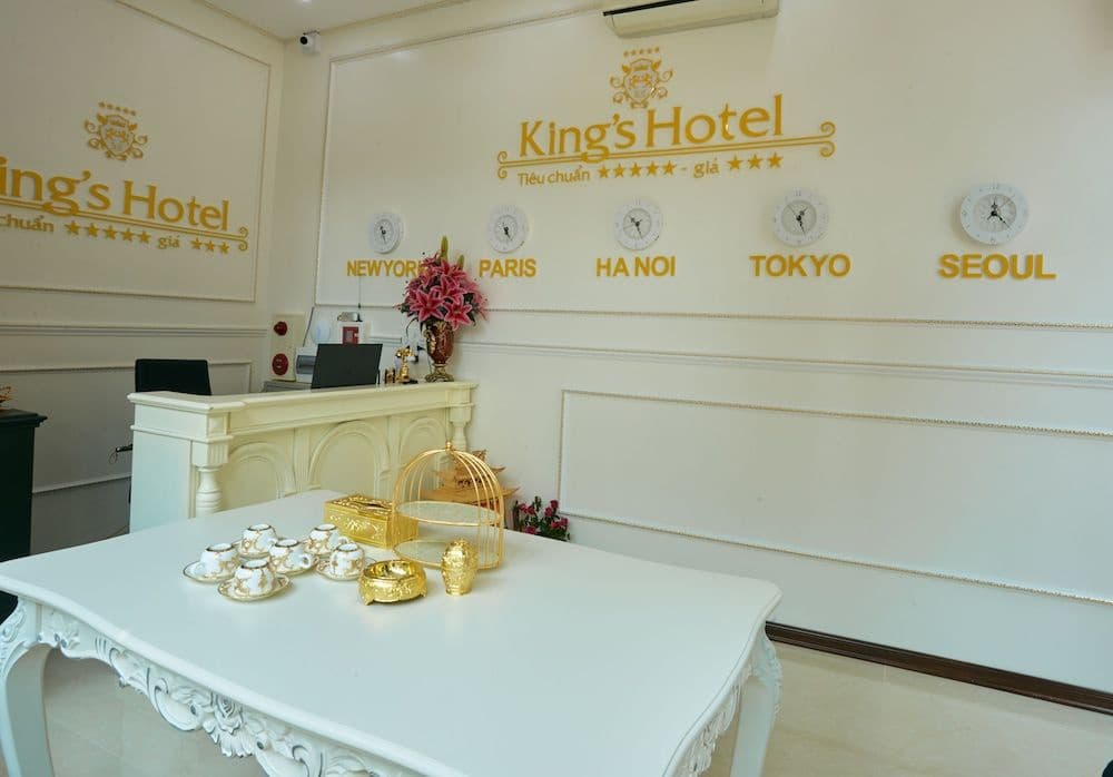 King's Hotel - photo 12
