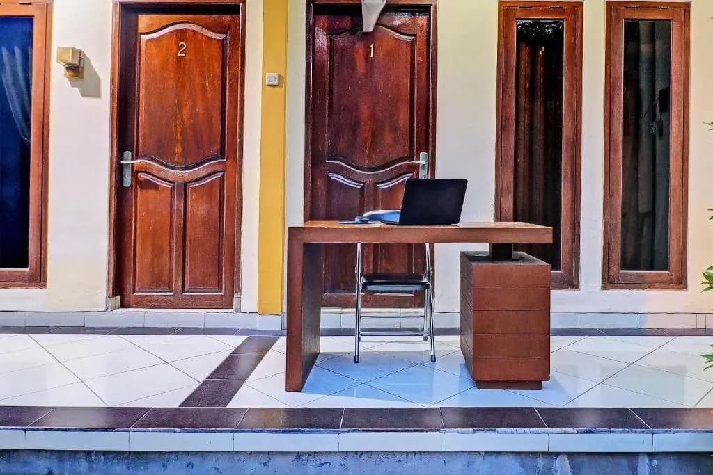 Ciung Wanara Guest House - photo 2