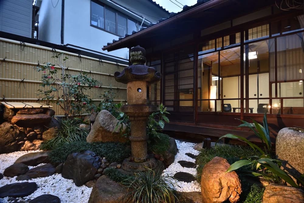 Rakusuian - main photo