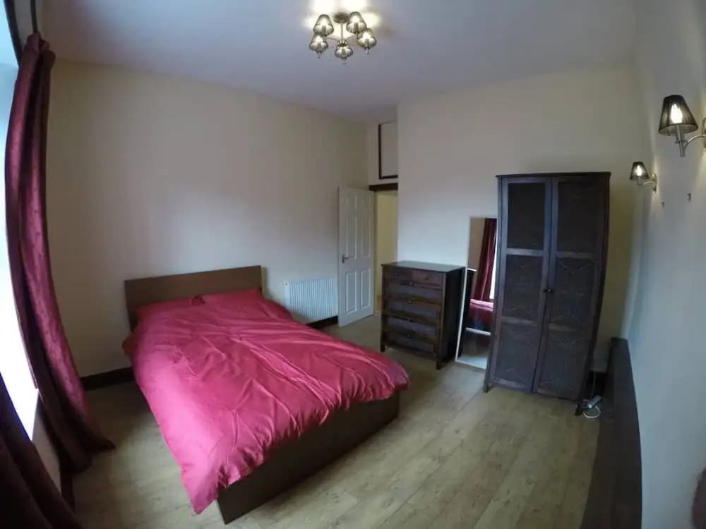 Cosy 2 Bedroom Apartment In City Centre - photo 4