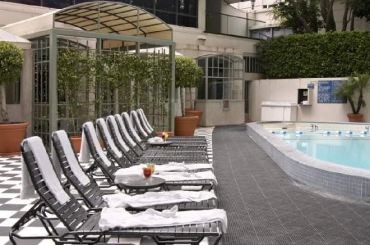 Wilshire Grand - photo 3