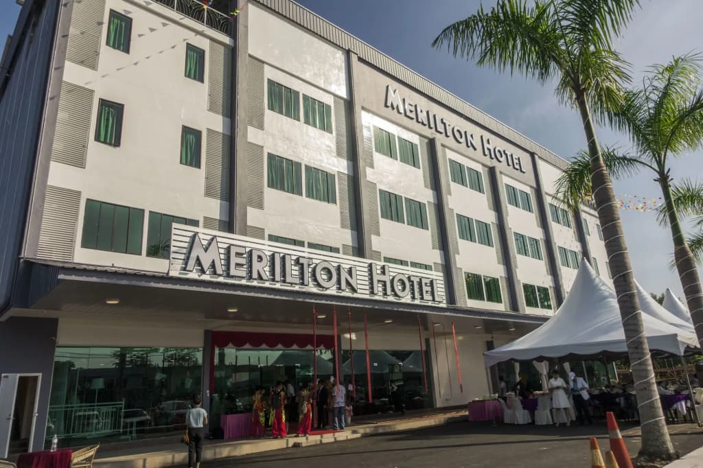Merilton Hotel - main photo