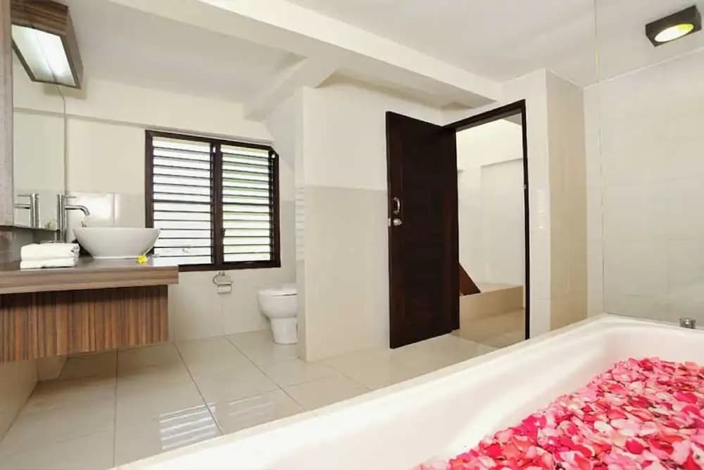 Ganga Hotel & Apartments - photo 14