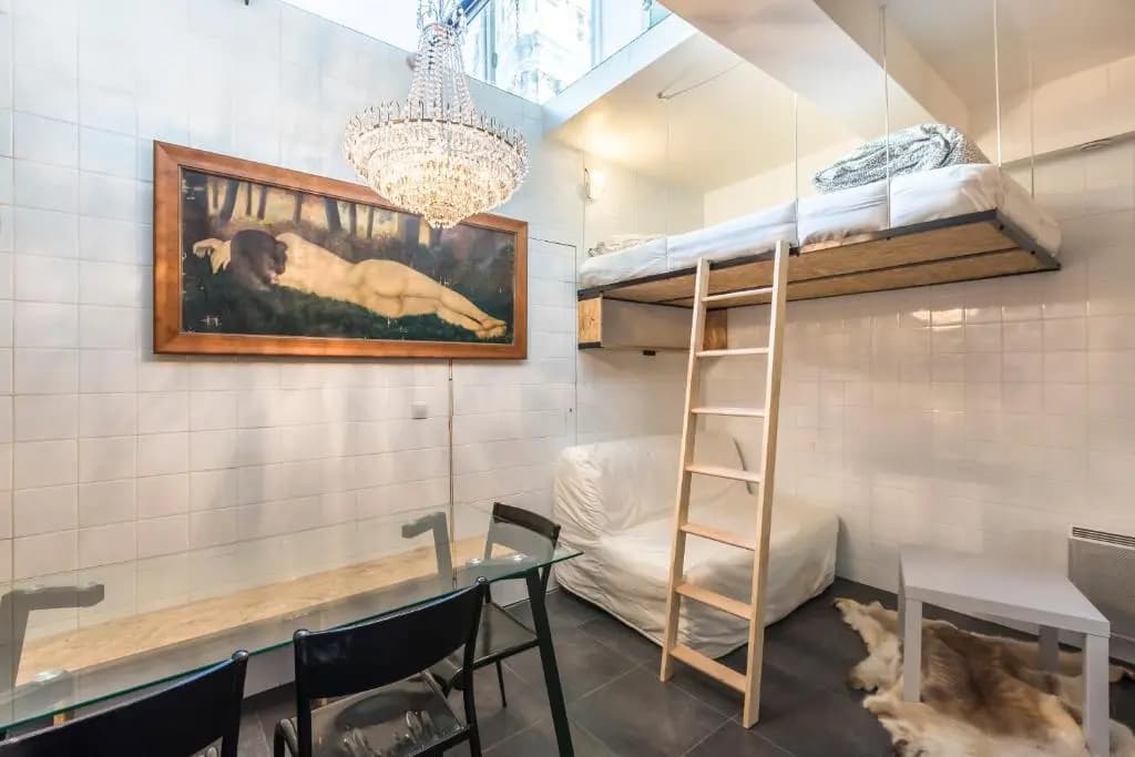 Original, cosy 25m² near CANAL ST-MARTIN - photo 3