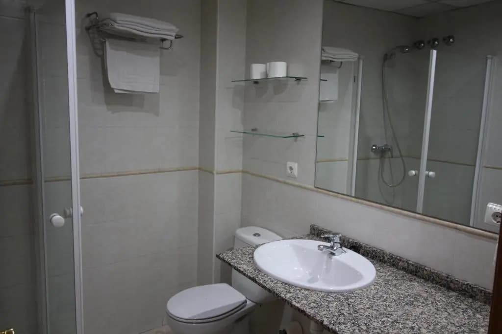 Apartaments Sant Jordi Comtal 33 - photo 9