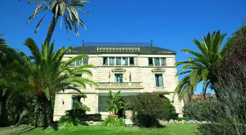 Mare de Déu de Montserrat - main photo