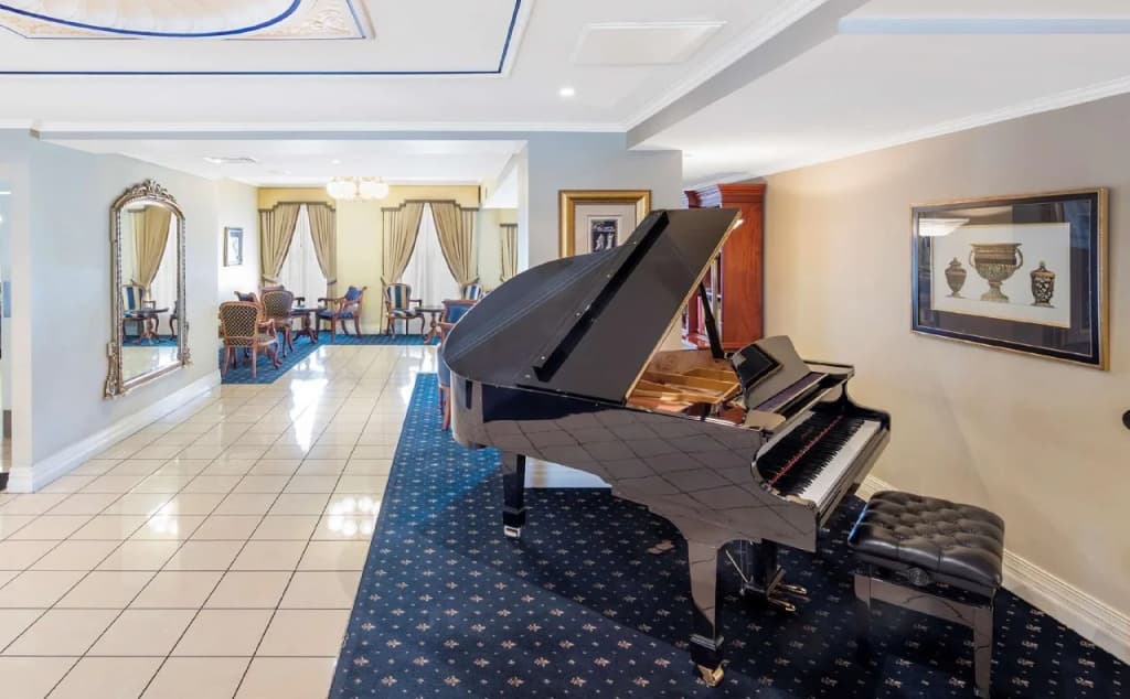Canterbury International Hotel - photo 25
