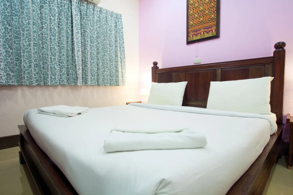 Baan Sutra Guesthouse - photo 6
