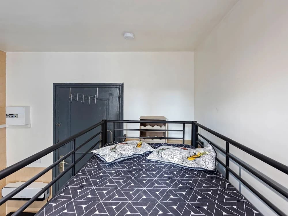 Simplistic Apartment in Nice With Beach Nearby - photo 2