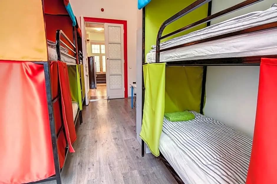 Pals Mini Hostel - photo 10